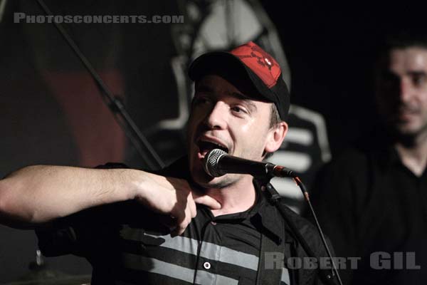 DIRTY FONZY - 2008-03-07 - PARIS - La Maroquinerie - 